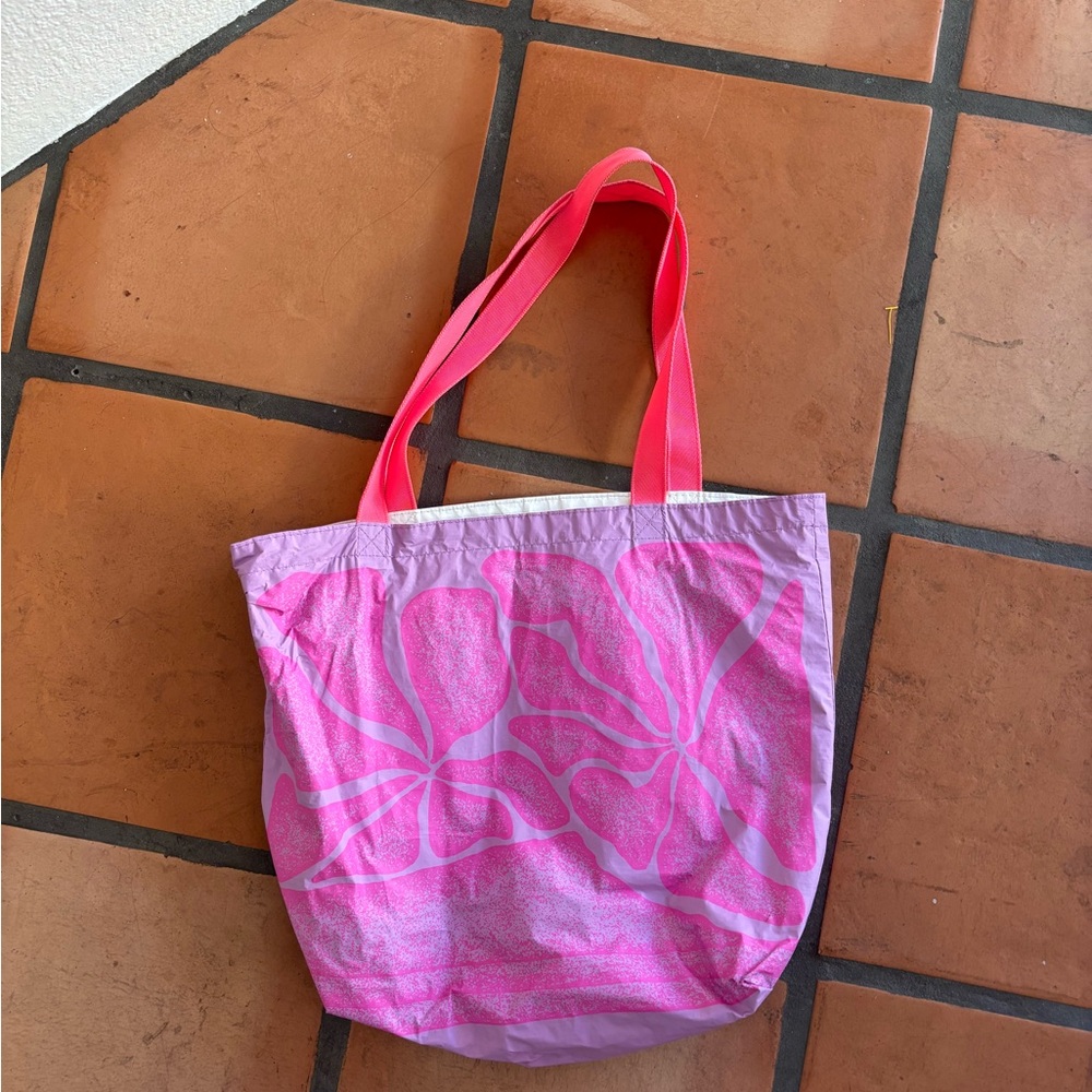 Aloha Exclusive Waikiki reversible tote - Picture 4 of 4